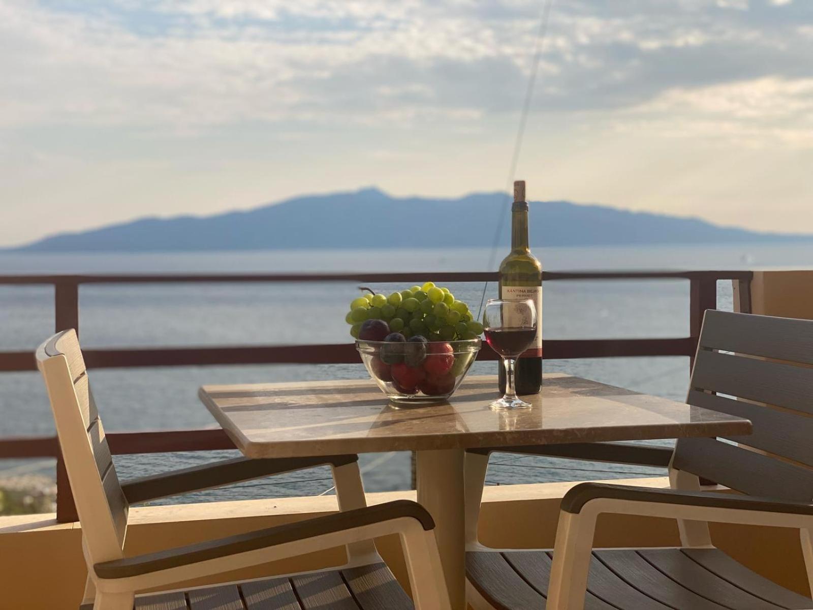 Del Mar Sea View Apartment ساراندا المظهر الخارجي الصورة
