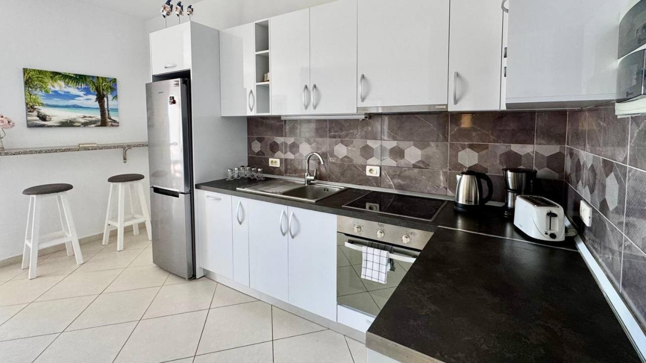 Del Mar Sea View Apartment ساراندا المظهر الخارجي الصورة